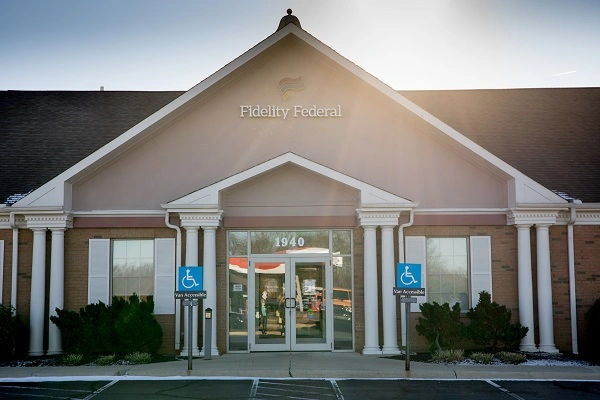 Exterior of Fidelity Federal Westfield Center Branch